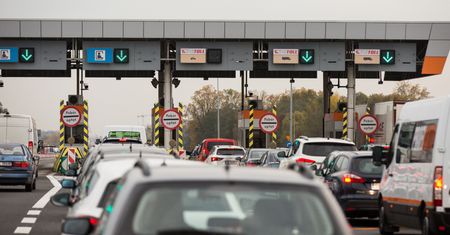 Paraliż na autostradzie A4. Trzy wypadki