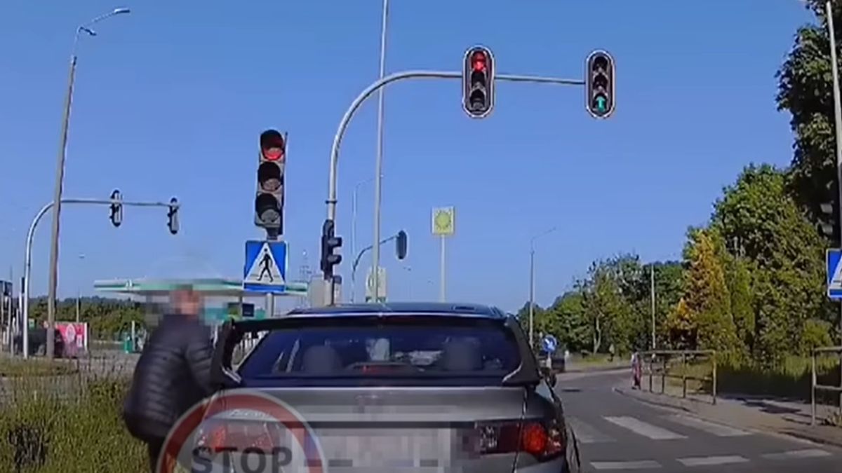 Kierowca uszkodził cztery samochody