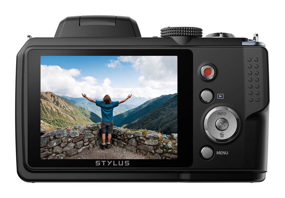 Olympus SP-820UZ - mocarz z 40-krotnym zoomem 3