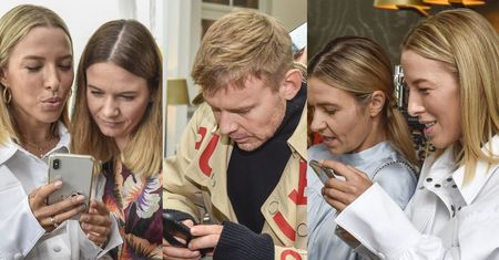 Zajęci (głównie telefonami) celebryci podziwiają kolekcję ubrań Małgorzaty Sochy (ZDJĘCIA)