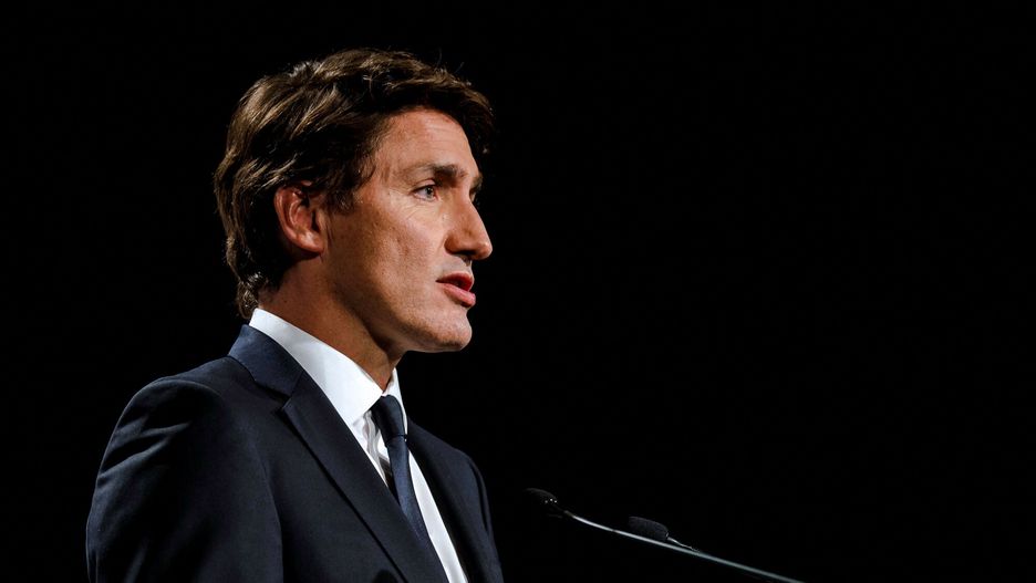 Kanada. Justin Trudeau obrzucony kamieniami
