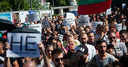 Mocne słowa bułgarskiego ministra. Odpowiedział przeciwnikom obostrzeń