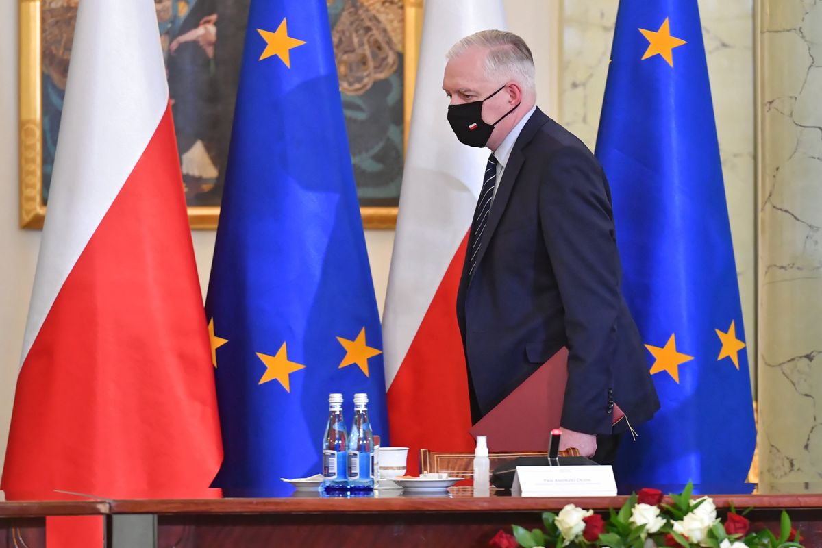 Jarosław Gowin wskazał datę całkowitego odmrożenia gospodarki