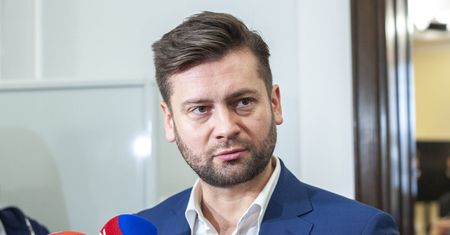 Aborcja. Kamil Bortniczuk przekroczył granicę. Wulgarny wpis