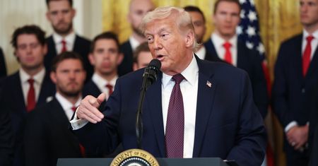 Kontrowersyjny ruch Trumpa. Ropa z Wenezueli trafiła do darczyńcy