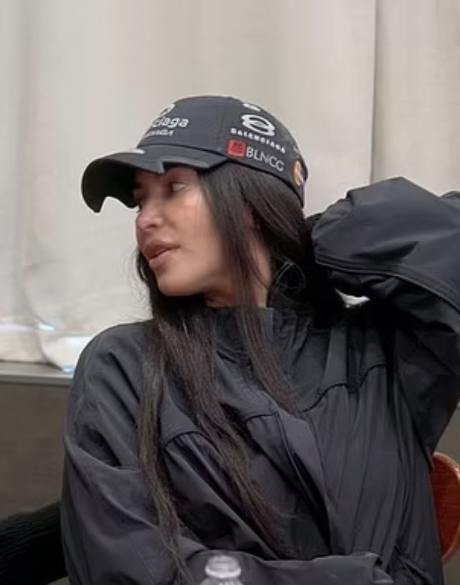 Prawdziwe włosy Kim Kardashian