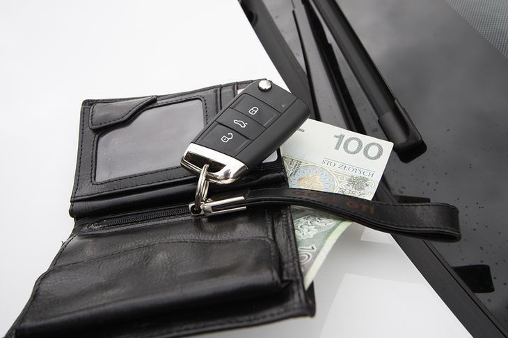 Oddłużanie dłużników. Jak spłacić bank i komornika?