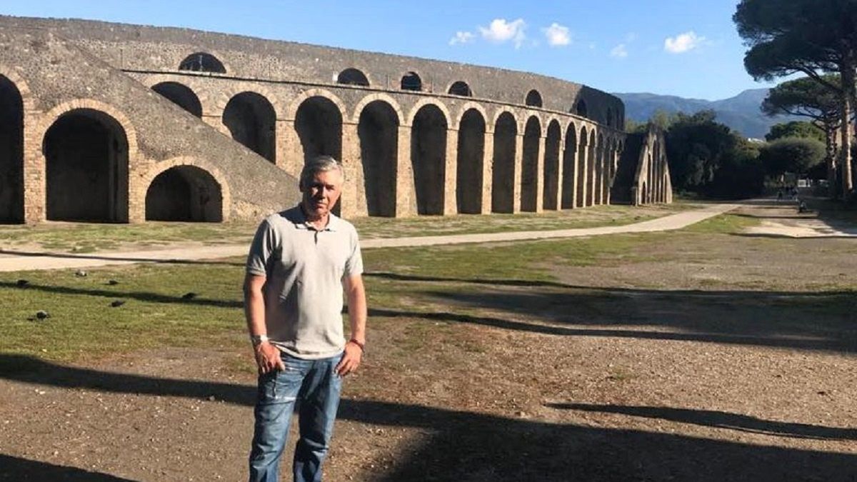 Carlo Ancelotti prywatnie w Pompejach