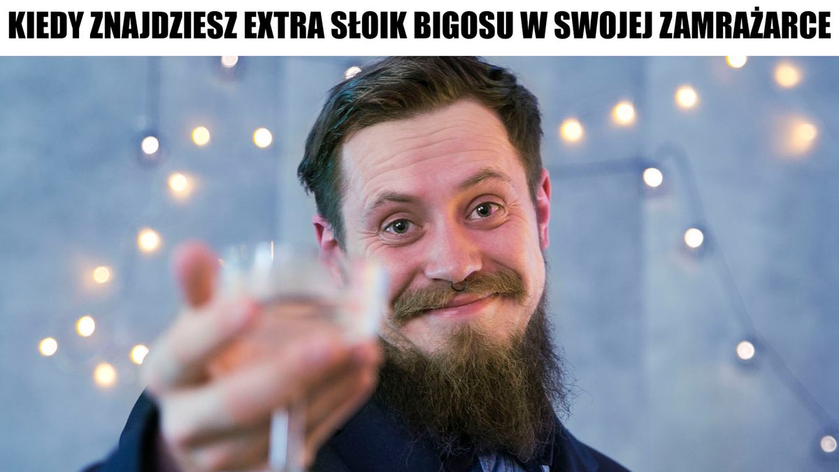 Odreagowywanie na kwarantannie. Polski duet odtwarza kultowe memy 1