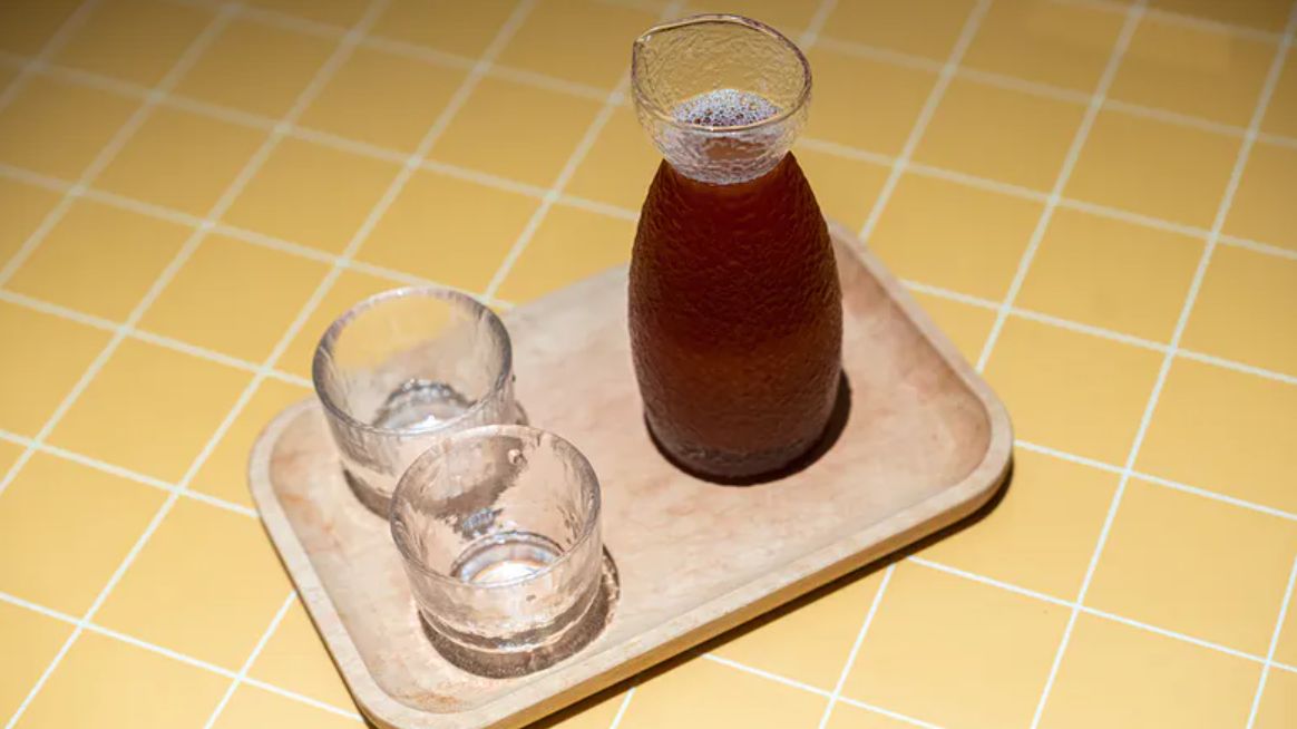 Pij przed jedzeniem. Błyskawicznie oczyścisz jelita