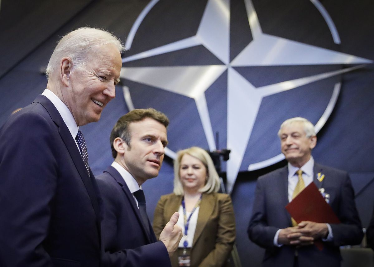 
Wojna w Ukrainie. Joe Biden wziął udział w nadzwyczajnym szczycie NATO