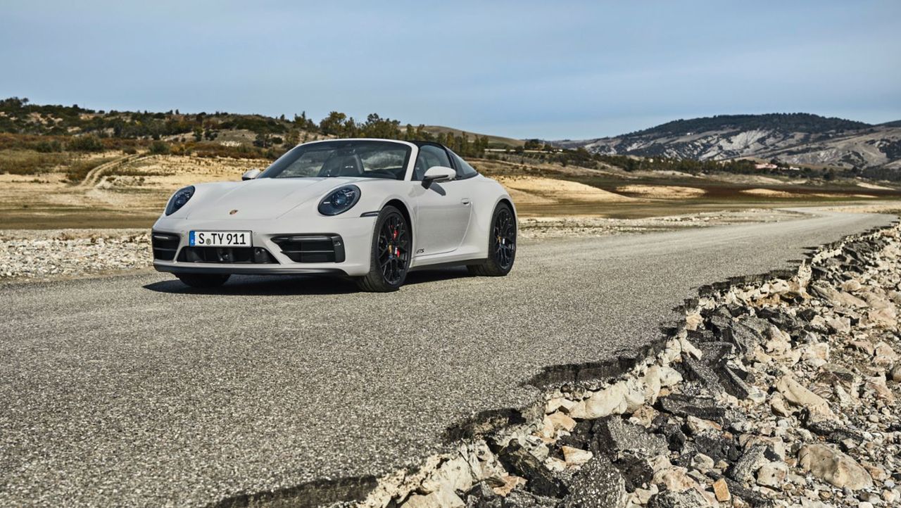 Porsche 911 Carrera GTS bez tajemnic. To złoty środek dla niezdecydowanych