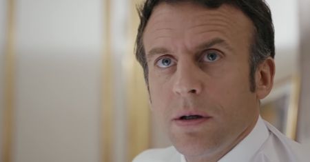 Film o Emmanuelu Macronie wyśmiany. "Szkoda, że nie pokazali go w Cannes"