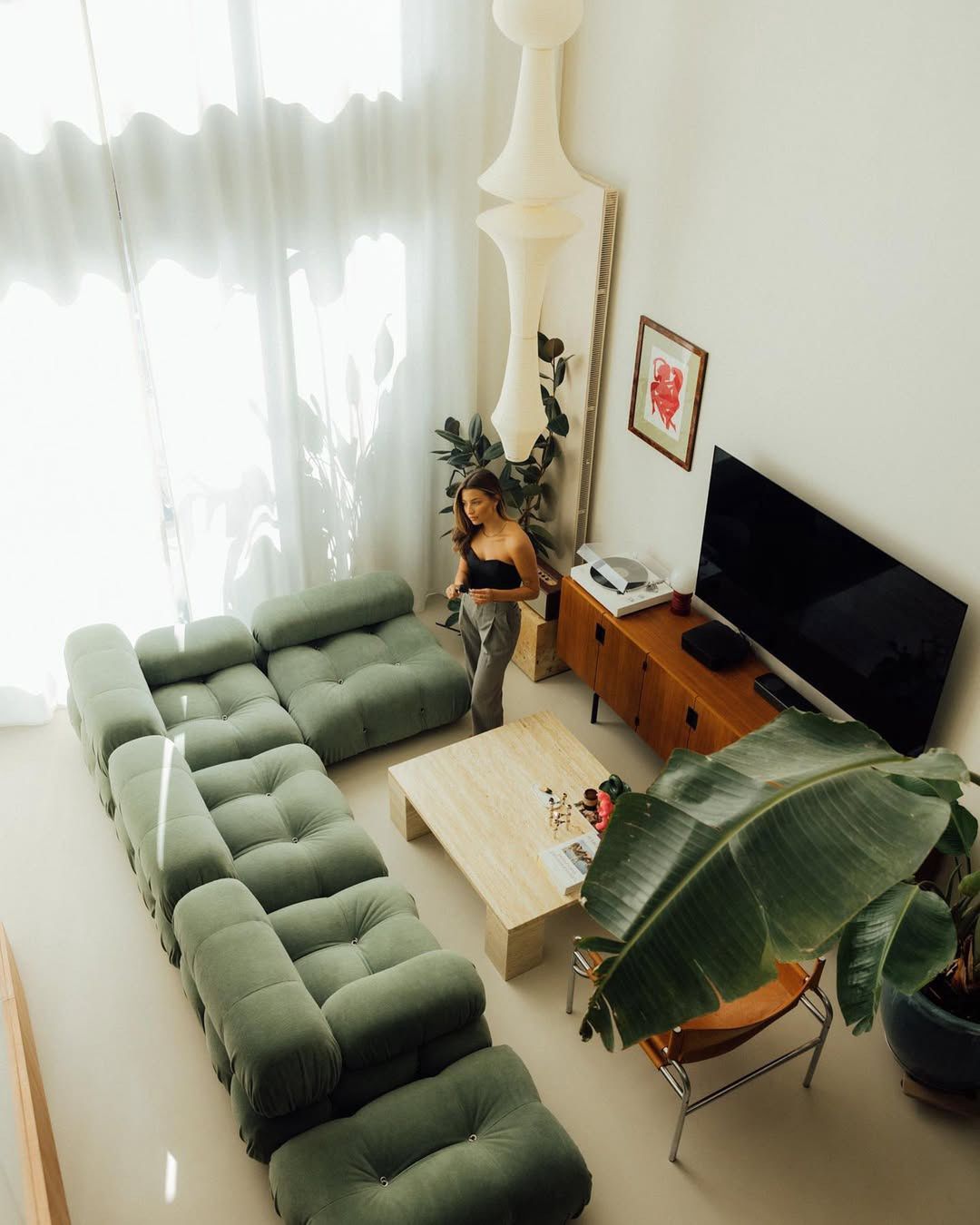 Salon w mieszkaniu Julii Wieniawy