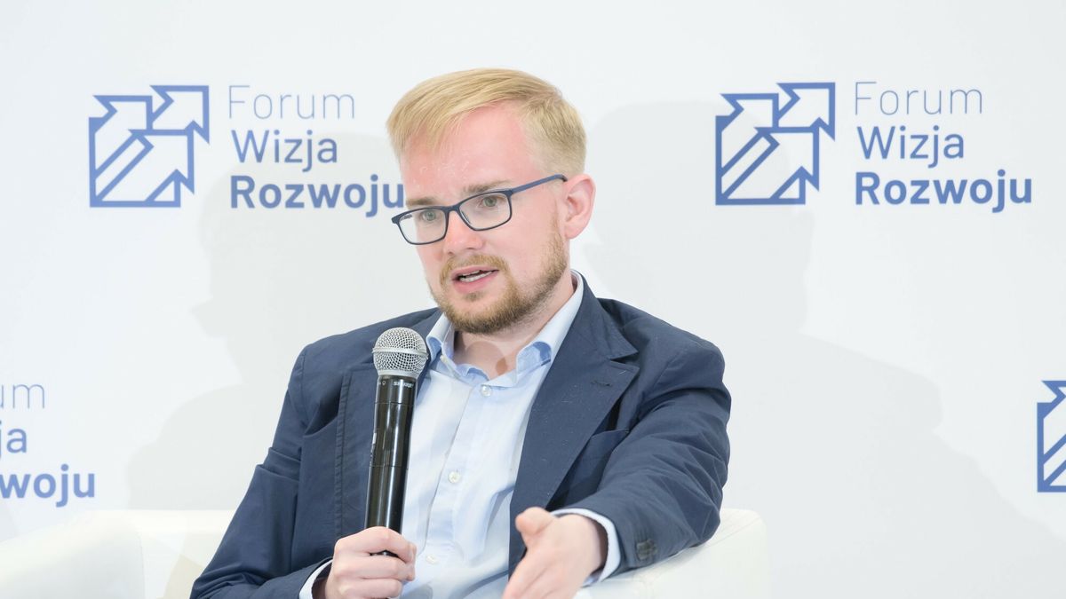 Piotr Patkowski broni prof. Adama Glapińskiego