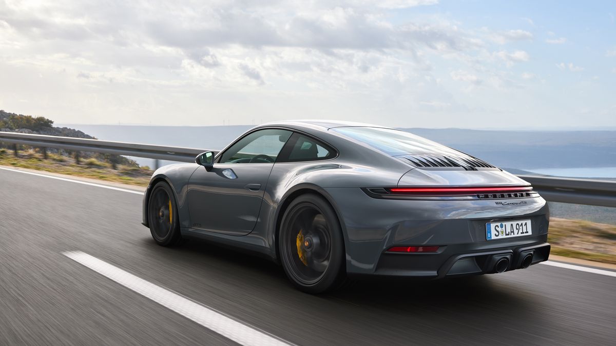 Nowe Porsche 911 Carrera GTS T-Hybrid 2024