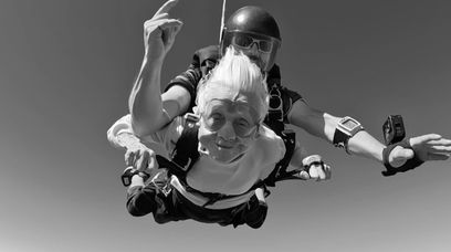 104-latka skoczyła ze spadochronem. Zmarła 10 dni po pobiciu rekordu