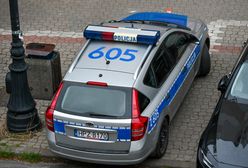 Atak nożownika w Warszawie. "Sam zgłosił się na policję"