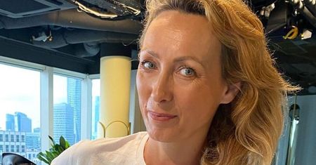 Przyszła do pracy w szlafroku? Anna Kalczyńska w niedoczasie
