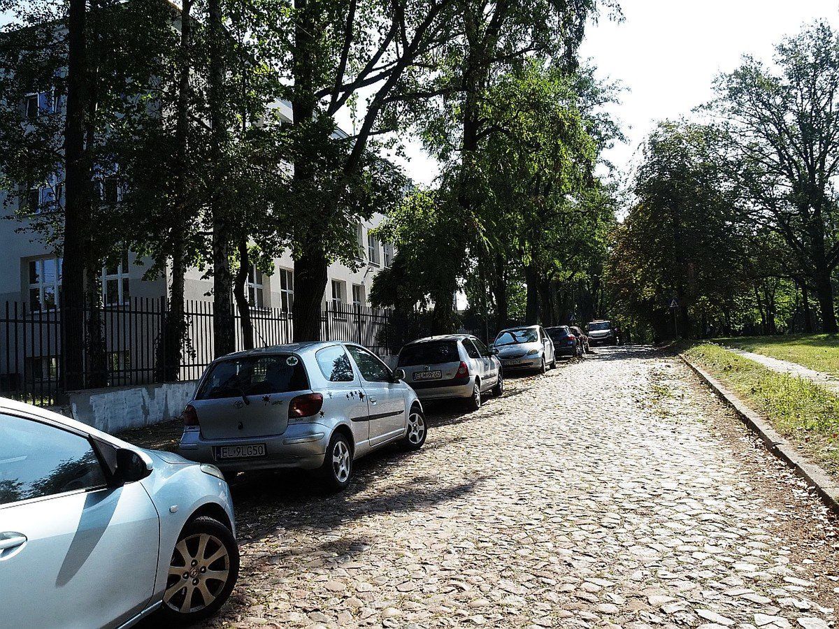 Stoki choć ładne, nie są łatwym miejscem do życia, bo przypominają trochę zapomnianą dzielnicę