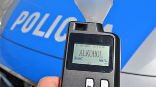 Miał 3 promile i jechał Citroenem przez Opatów. Policjanci po służbie przerwali jego jazdę