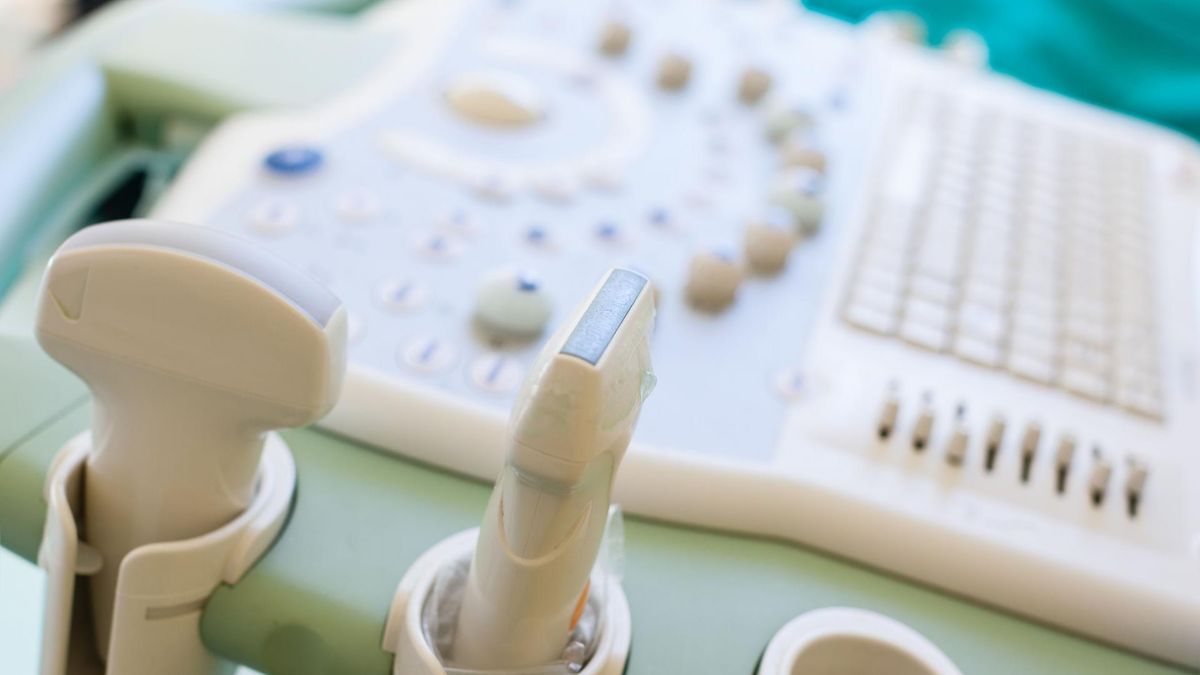 USG nadgarstka pozwala na rozpoznanie urazu.