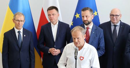 Presja na Tuska. Chcą zniesienia reformy PiS