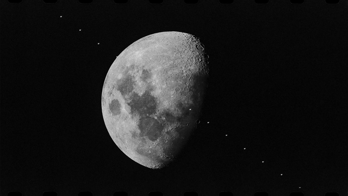 Tranzyt ISS na tle Ksieżyca sfotgorafowany Nikonem F5 z 1996 roku.