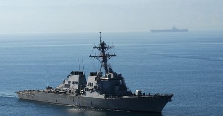 Chiny o rejsie okrętów USA i Kanady: Zagrożenie dla pokoju