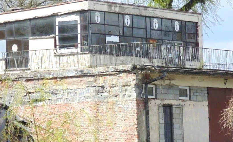 W tym budynku na Krukach mieścił się lokal gastronomiczny