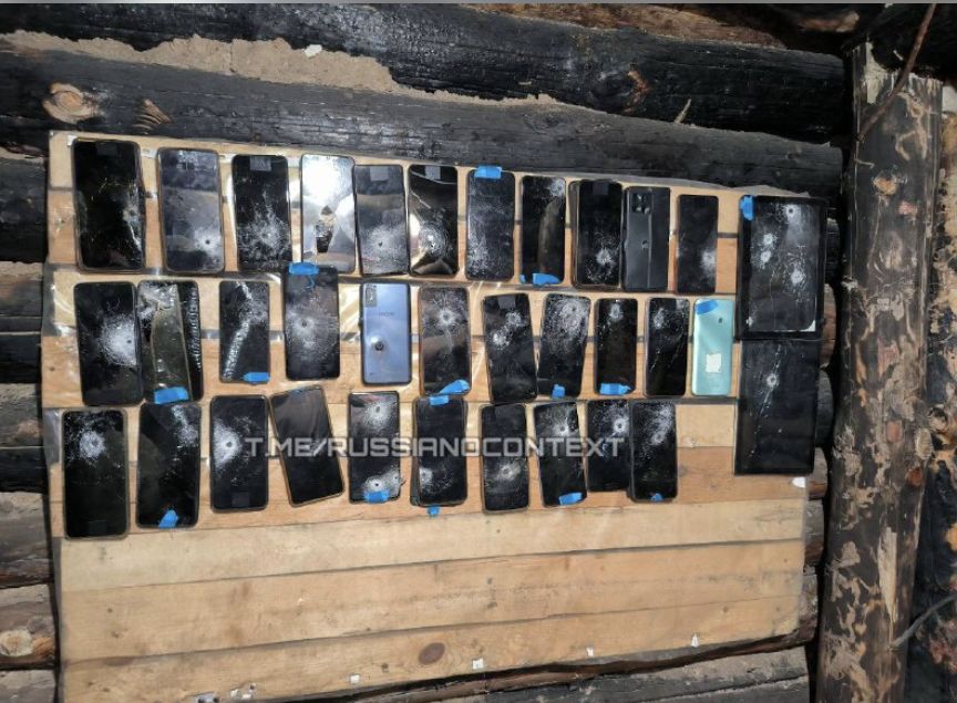 Photos of phones nailed to a wooden board were shown on the Telegram channel by the independent Astra.