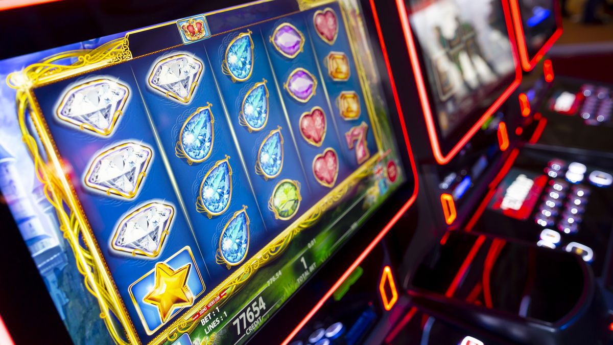 Od 2007 Totalizator Sportowy ma monopol na maszyny hazardowe  w Polsce 