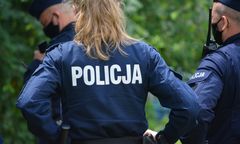 Atak podczas zatrzymania. Pijana 39-latka wbiła zęby w policjantkę