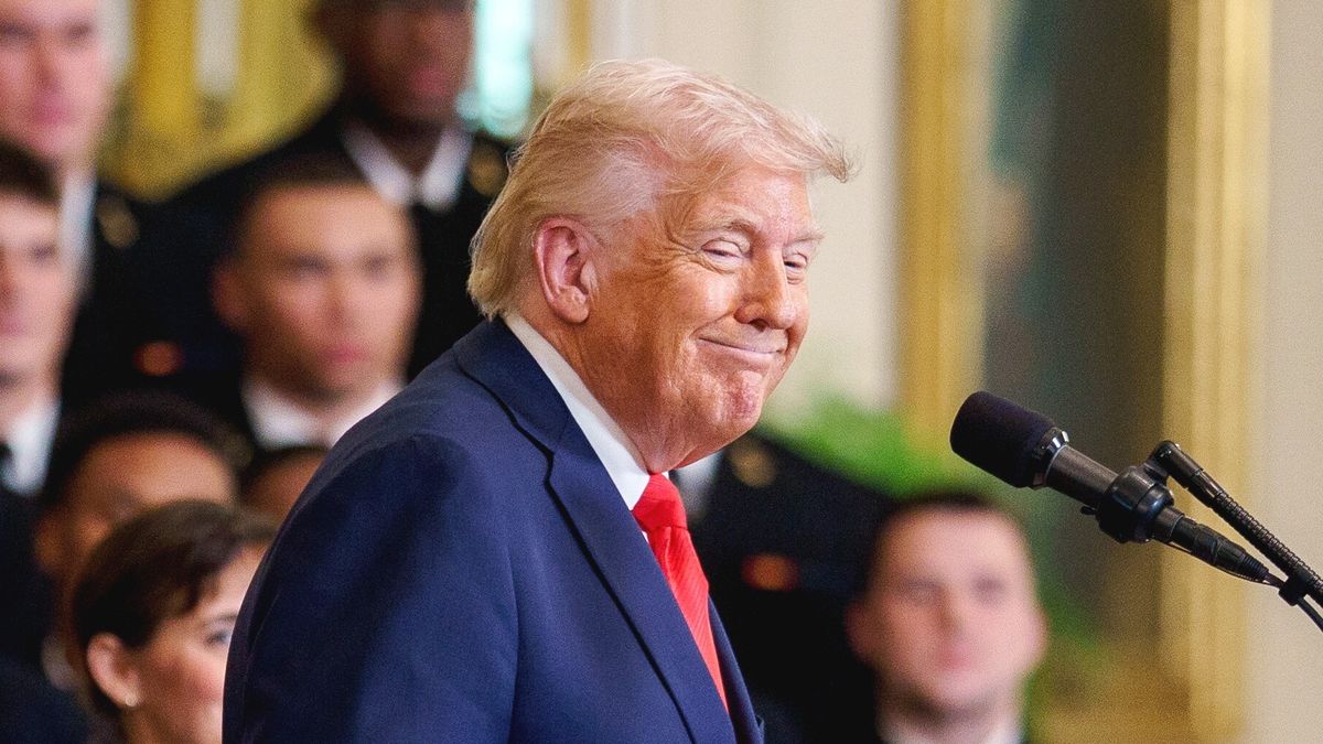 Natychmiastowy efekt decyzji Trumpa. Amerykanie już muszą płacić więcej