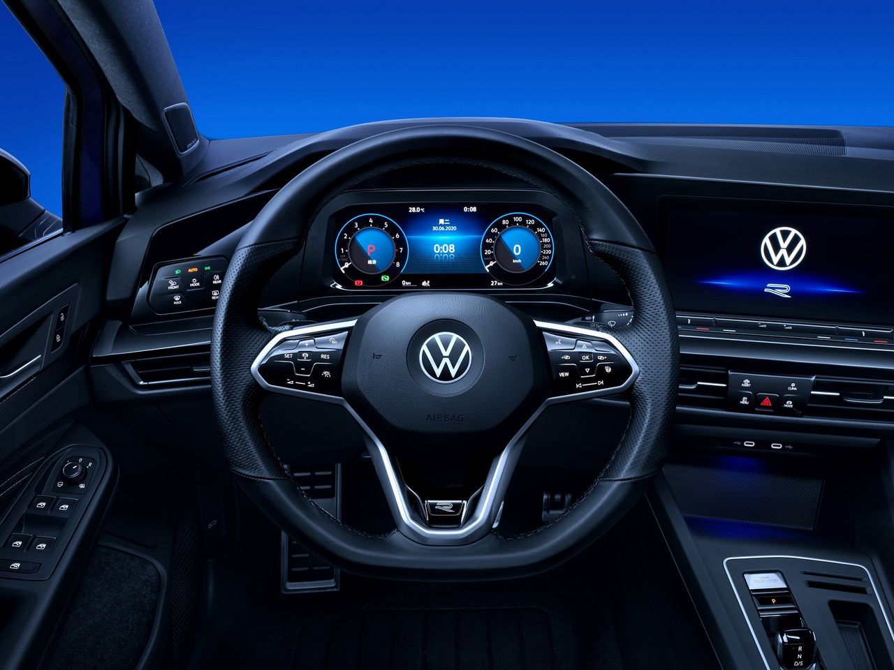 Volkswagen Golf 8 - wnętrze