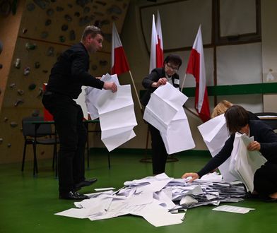 Jest już prawie 100 proc. Ostatnia prosta, trwa liczenie głosów [RELACJA NA ŻYWO]