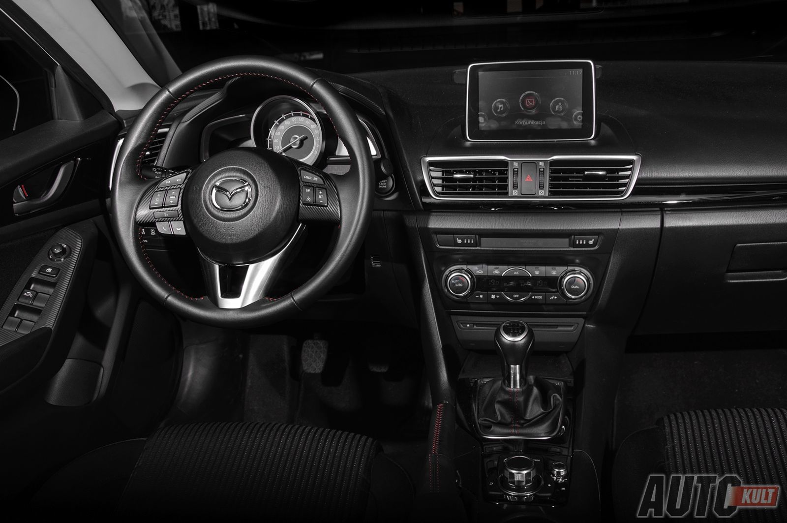 Mazda 3 2,0 Skyactiv-G - test [galeria zdjęć] 11