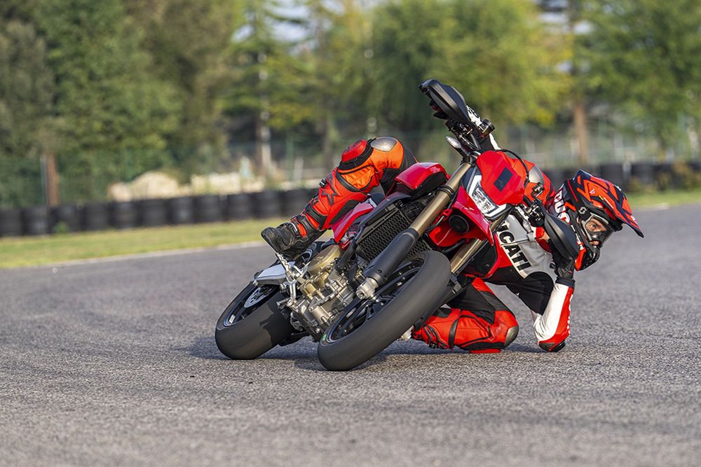 Ducati Hypermotard 698 Mono