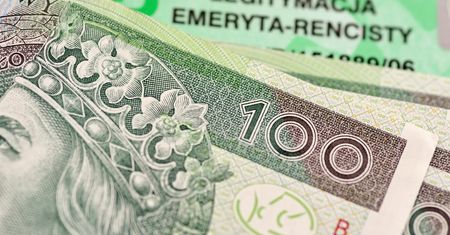 Godziwe emerytury Polaków? Zdaniem ekonomisty nie jest to takie łatwe