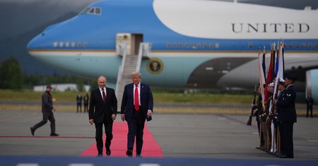 Rozpoczął się szczyt Trump-Putin na Alasce. Już pierwsze obrazy przejdą do historii