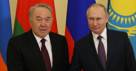 Cios w przyjaciela Putina. Pozbawiony tytułu