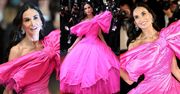 Demi Moore bryluje w Cannes w różowej sukni z kokardą. Zjawiskowa? (ZDJĘCIA)