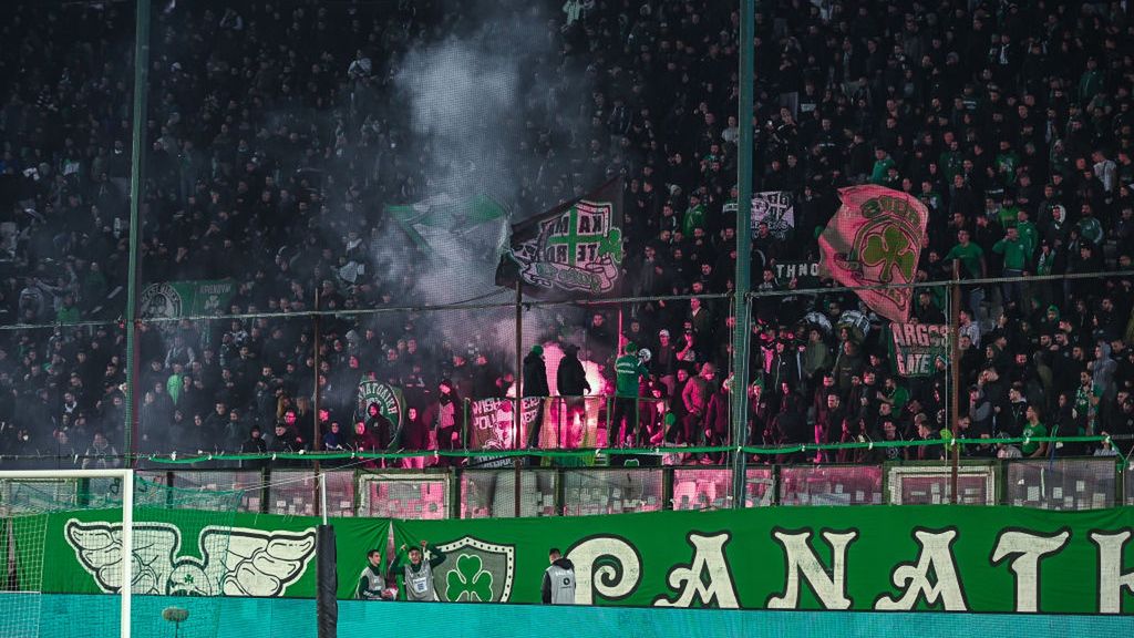 Na zdjęciu: kibice Panathinaikosu Ateny