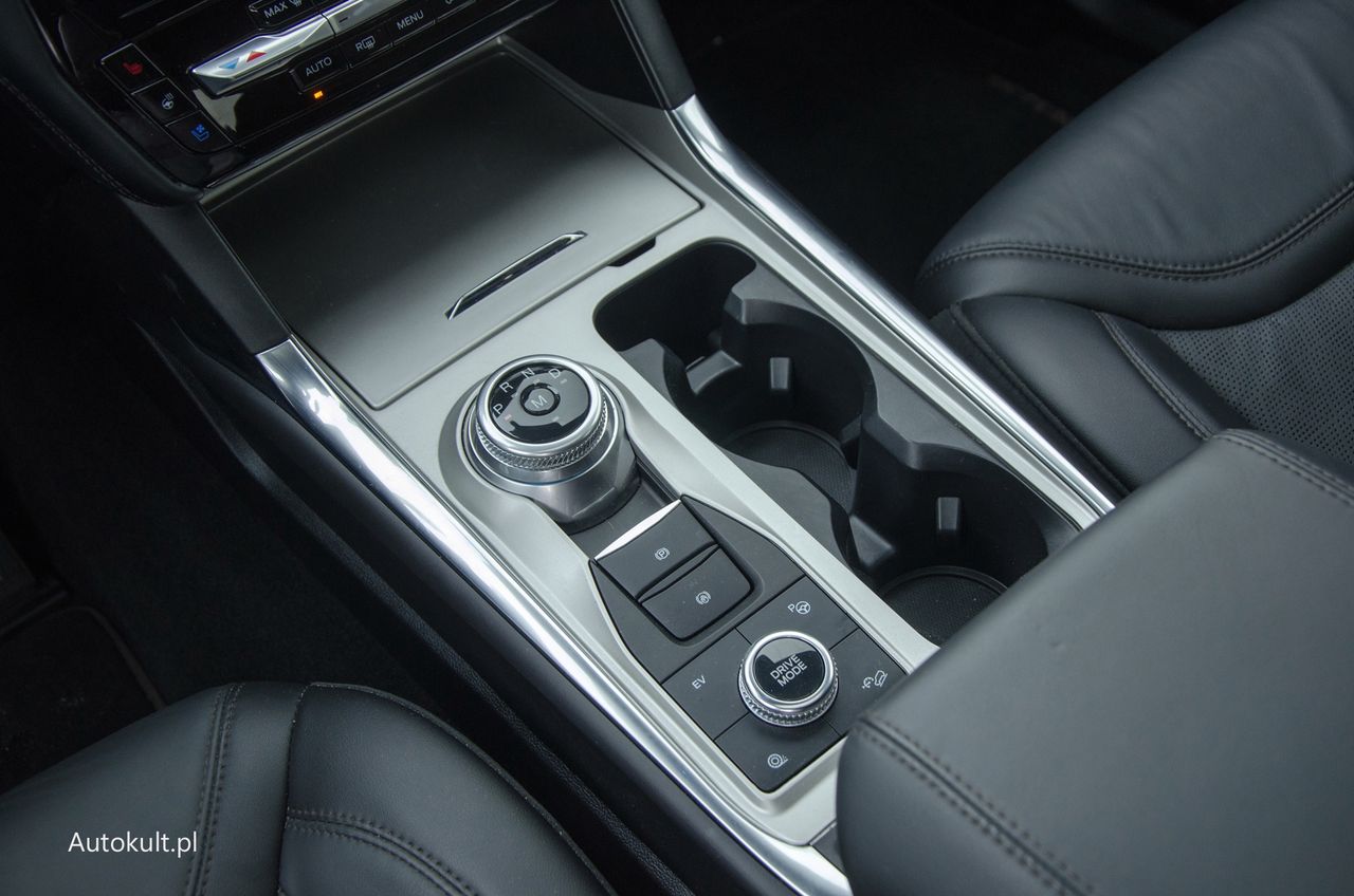 Ford Explorer vs. Toyota Highlander