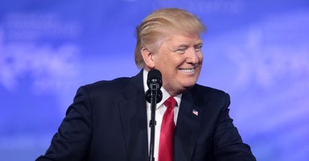 Trump robi własną wersję Facebooka. Kurs spółki oszalał