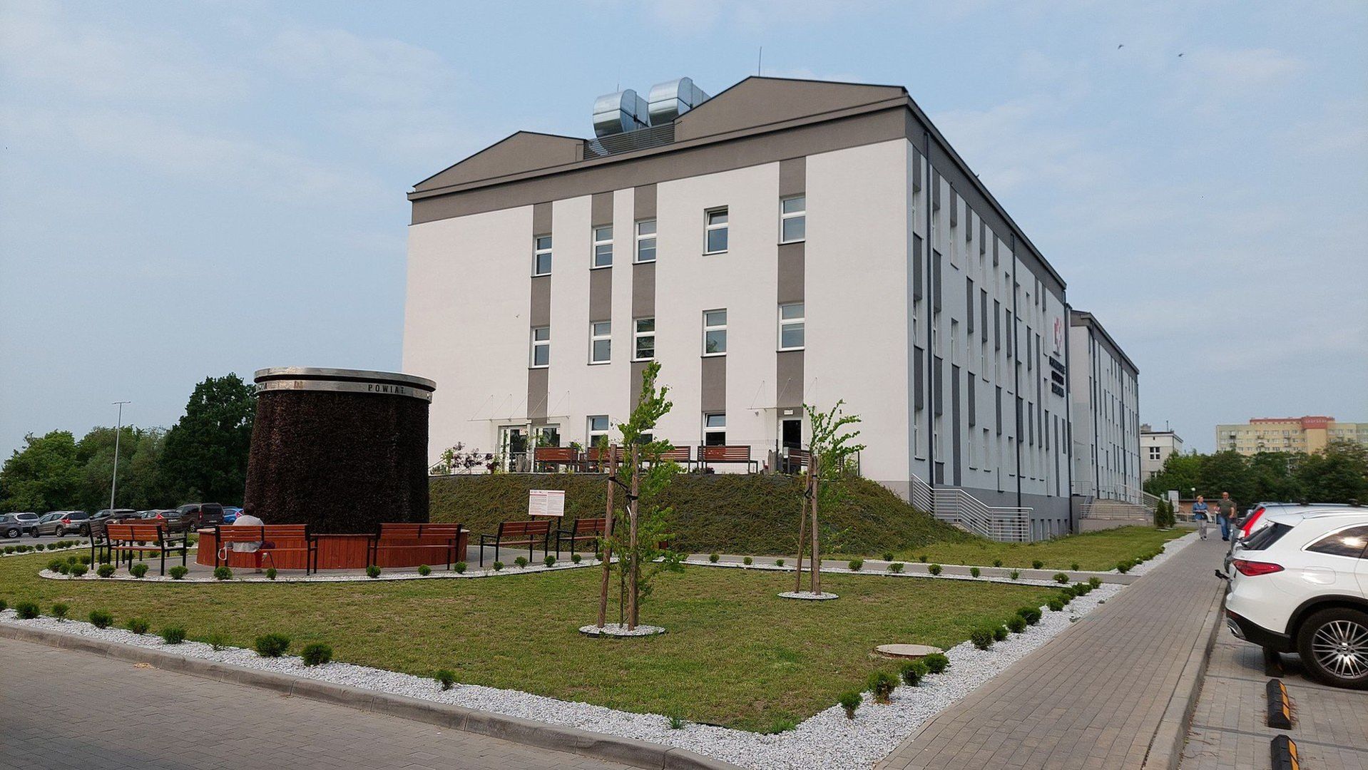 Tężnie przy Powiatowym Centrum Zdrowia we Włocławku