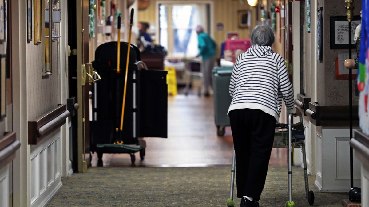 Seniorzy z domów opieki w Niemczech padli ofiarą złodziei