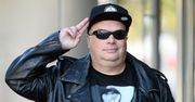 Krzysztof Skiba wulgarnie o fajerwerkach. Zdradził, gdzie powinno się je "odpalić"