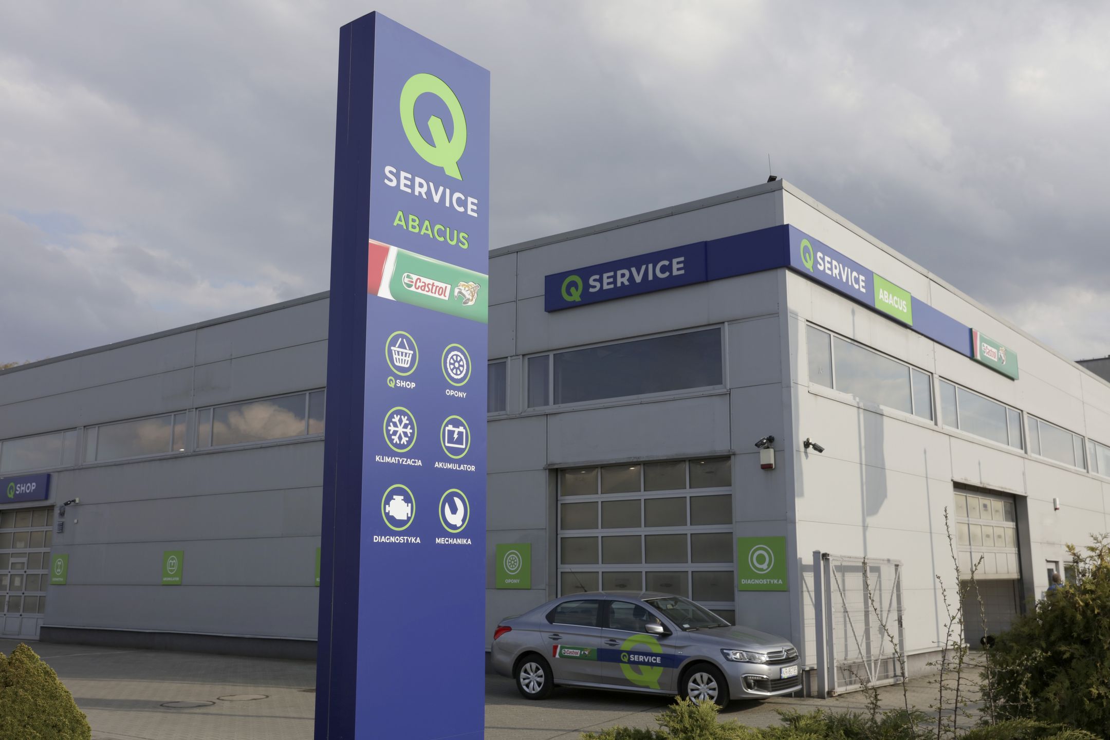 Q Service Castrol