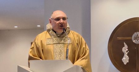 Proboszcz ujawnił, ile zarabia. Oto, kwota "na rękę"
